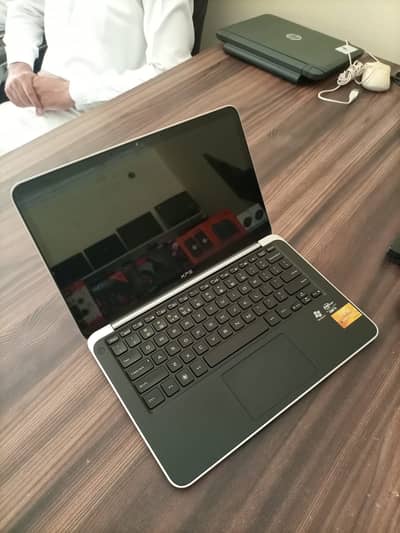 DELL XPS 13-(13.3") Core™ i5 2nd Gen 4GB Ram 128GB SSD