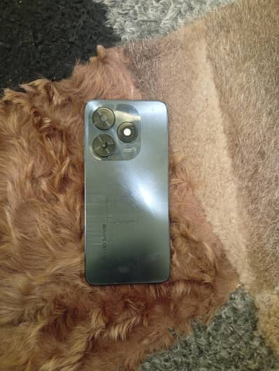 Tecno spark 20c 128 GB  contact : 03112356270