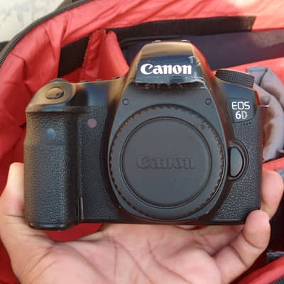 Canon 6D DSLR Body – Low Shutter Count, Excellent Performance