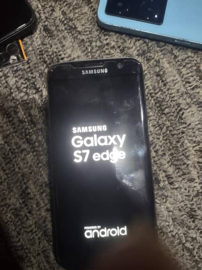 S7 Edge LCD Spot