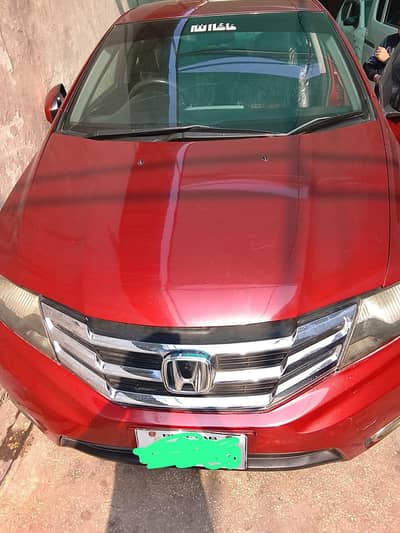 Honda city car for sale ha bahir se sari gadi shower hai