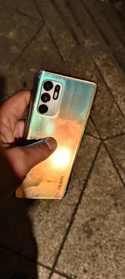 OPPO RENO 6.8GB 128GB . 10BY9