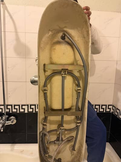 Shower panel washroom