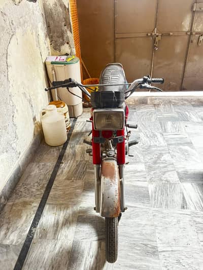 Yamaha 4 stoke 100  cc