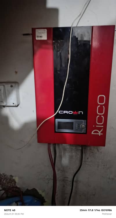 Ricco crown ups inverter chargee
