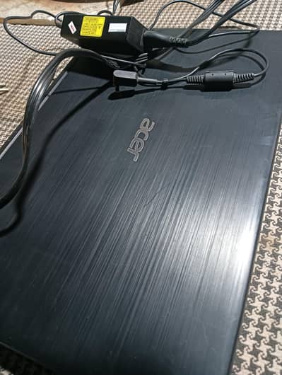 Acer aspire Ryzen 3 8/256