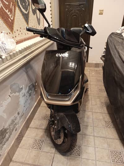 EVE Gen Z Model without batteries