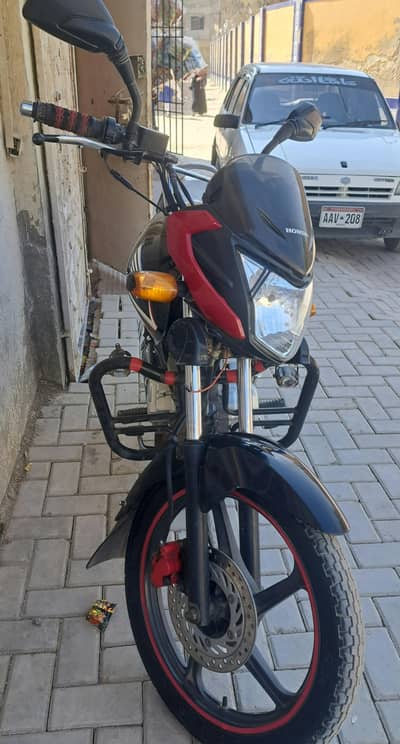 Honda CB 125f 2022