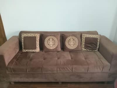 sofa set chairs and sewing machine