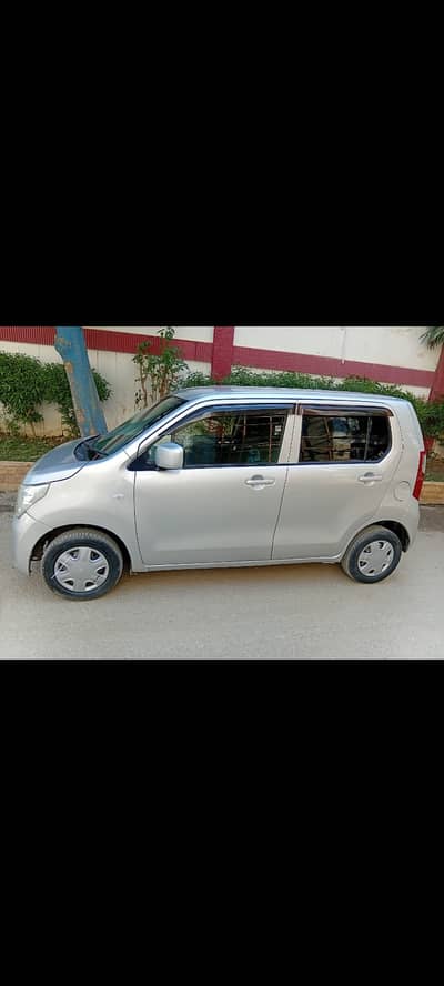 Suzuki Wagon R 2015 Japanese semi hybrid First Owner genuine mileage