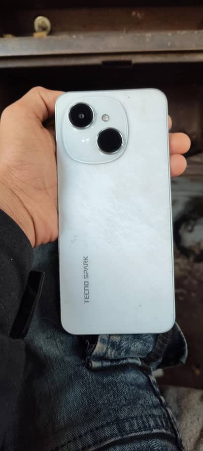 mobile ka box box sab hai PTA proof hai