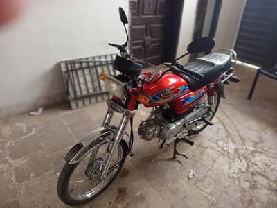 United Motorcycle 70cc Red Color 2026 10/10