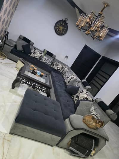 L shaped 10 seater sofa with 3 ottoman