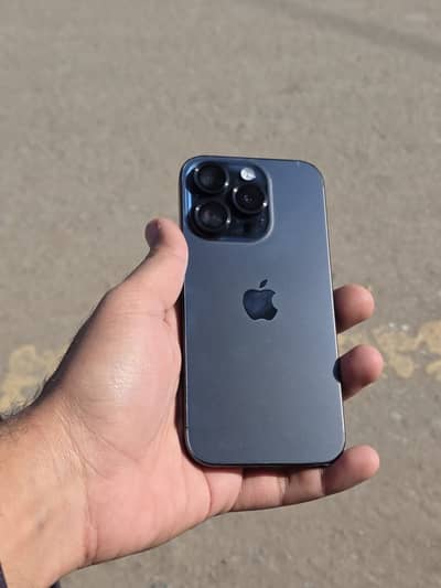 iPhone 15 Pro Factory Unlocked