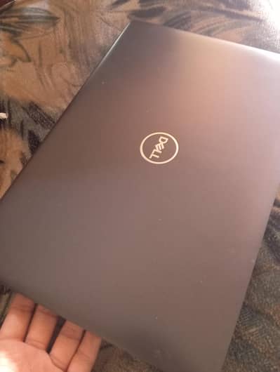 Dell Latitude 5400 i7 16/256