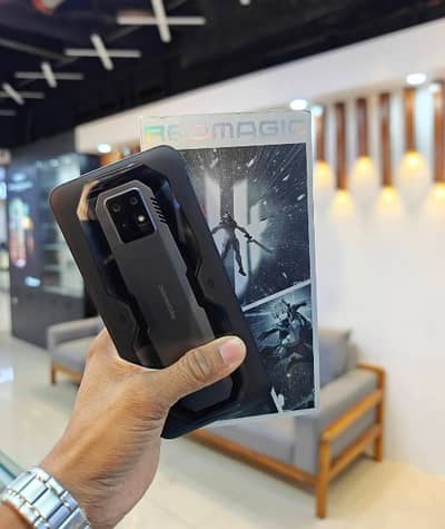 red magic 7 pro 12 GB RAM 256 GB memory 0307/9460/341