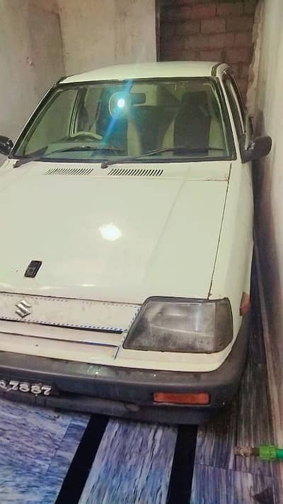 Suzuki Khyber