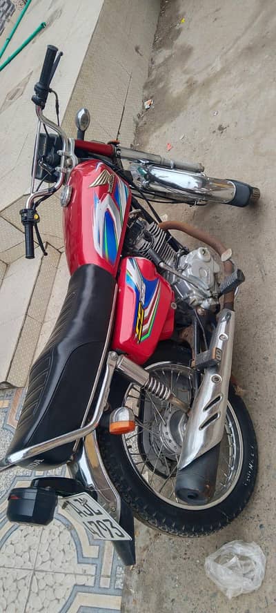 Honda 125 new condition
