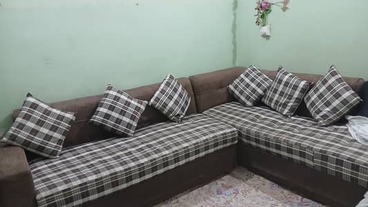 Six-Seater L-Shape Sofa with Six Pillows