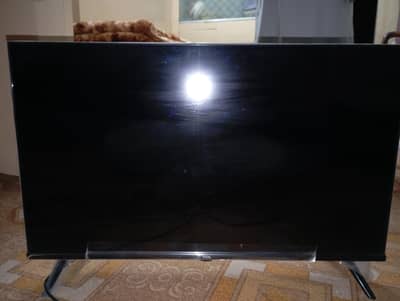 Original TCL Smart TV ( Price is negotiable)