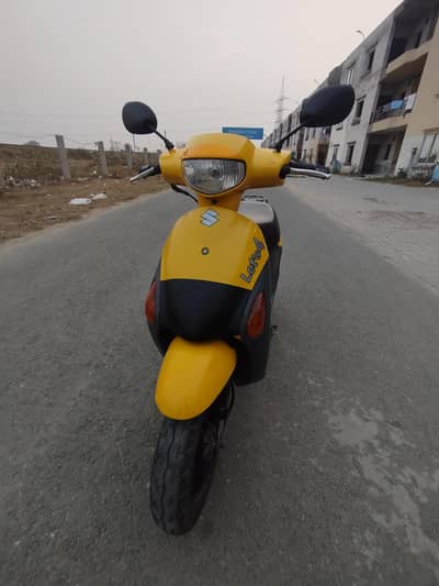 Suzuki Let's 4 | 49cc Japanese Patrol Scooty.