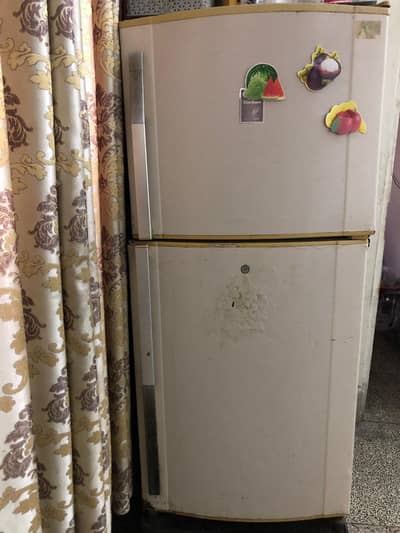DAWLANCE USED FRIDGE