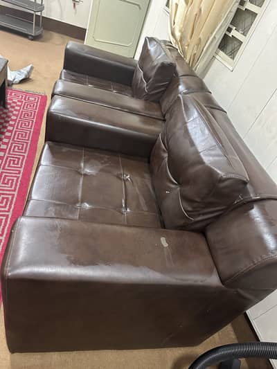 5 seater Brown Leather Sofa Set – Comfortable & Spacious