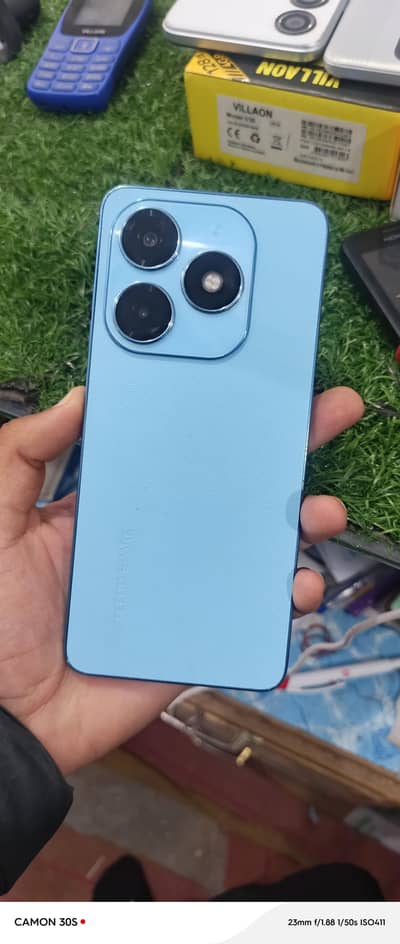 Tecno spark 20 8+8 256GB