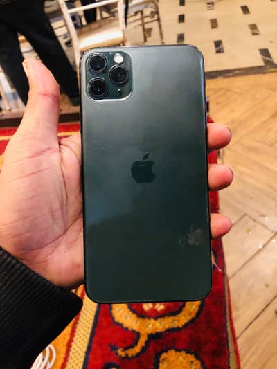 i phone 11pro max factory unlocke.