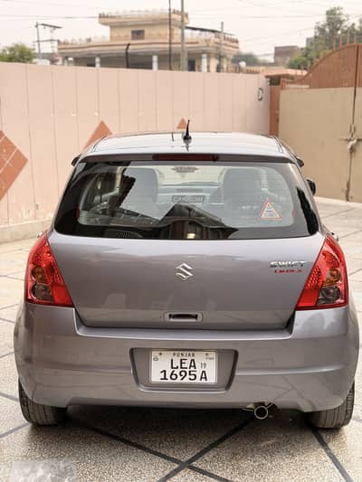 Suzuki swift dlx 1.3