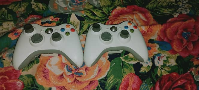 Xbox 360 pre jasper jail break 1 TB  300+ Games