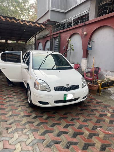 Toyota vitz 2001