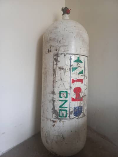CNG Cylinder 60 Liters.