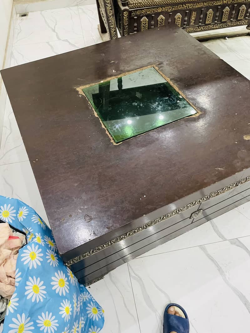 Sofa set with table 3