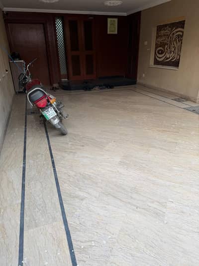 10 Marla House For Sale In Iqbal Town