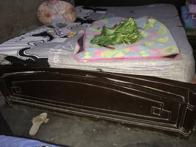 King size bed ALL okay