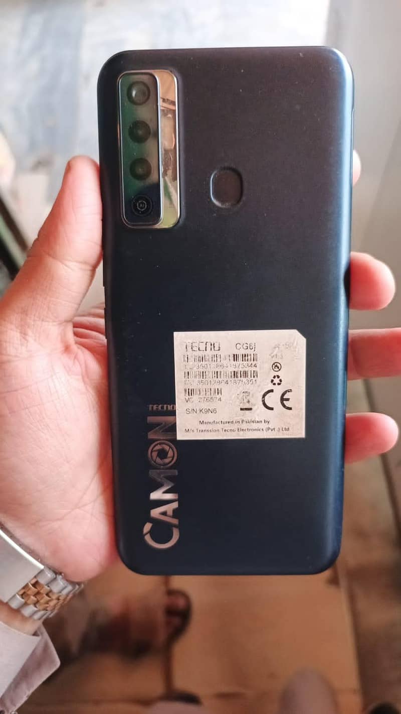 TECHNO CAMON 17 1