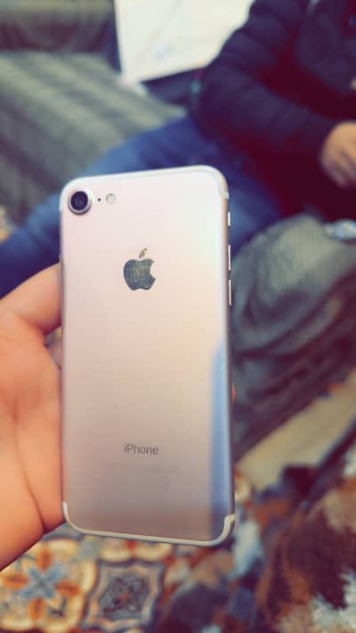 I phone 7 128 gb baypass