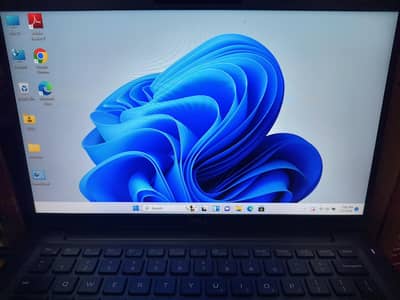 Core i5 8th Gen Dell Latitude 7400 8gb 256gb SSD branded Touchscreen