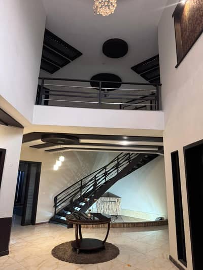 2 KANAL UPPER PORTION AVAILABLE FOR RENT IN VALENCIA TOWN