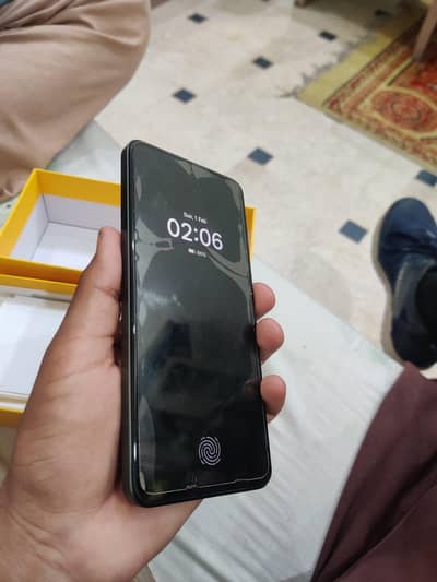 REALME12