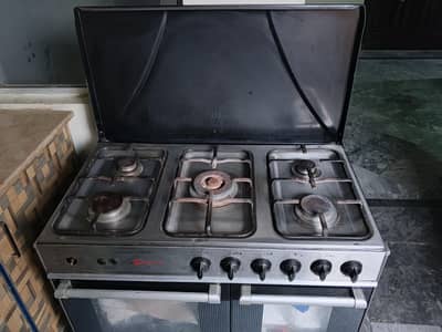 Singer  Oven for Sale – Excellent Condition