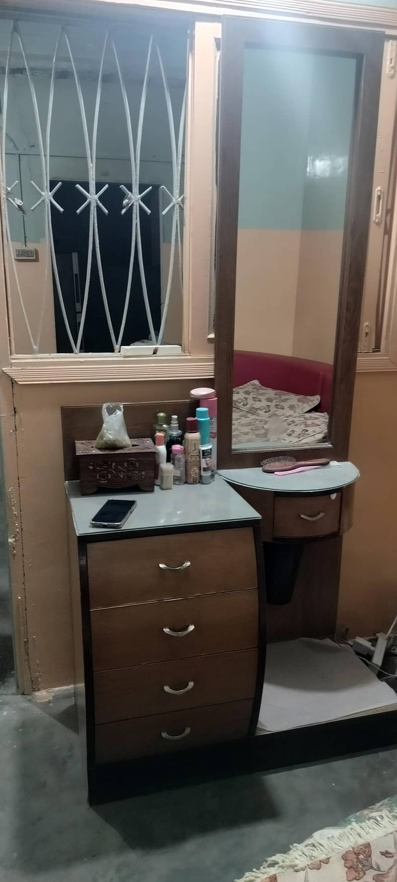 bed sid tabl darsing matras 5