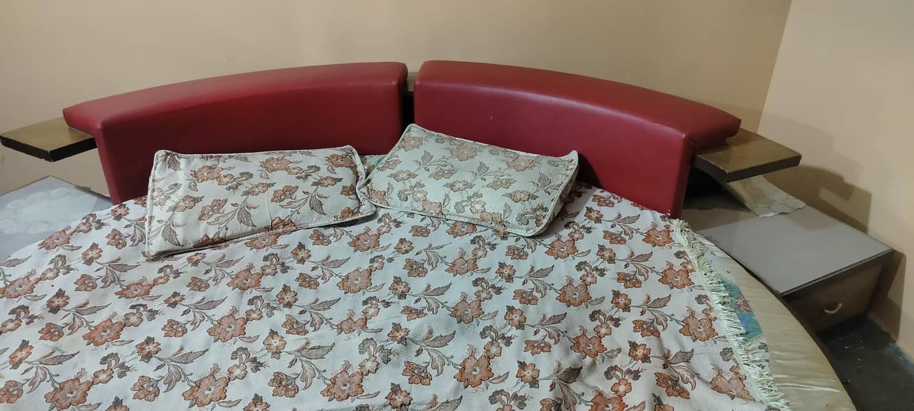 bed sid tabl darsing matras 8