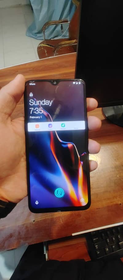 OnePlus 6t PTA approved condition 10 by 8 all ok