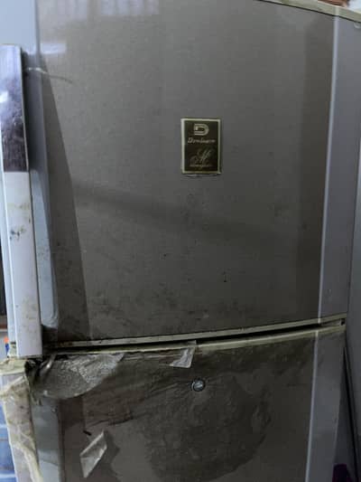 Dawlance Refrigerator for Sale – Good Working Condition