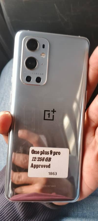 one Plus 9pro pta approved 5g  pubg 90 fps