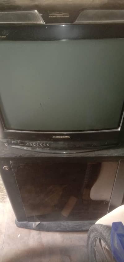 Panasonic tv with good running condition
