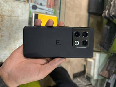 OnePlus 10 Pro