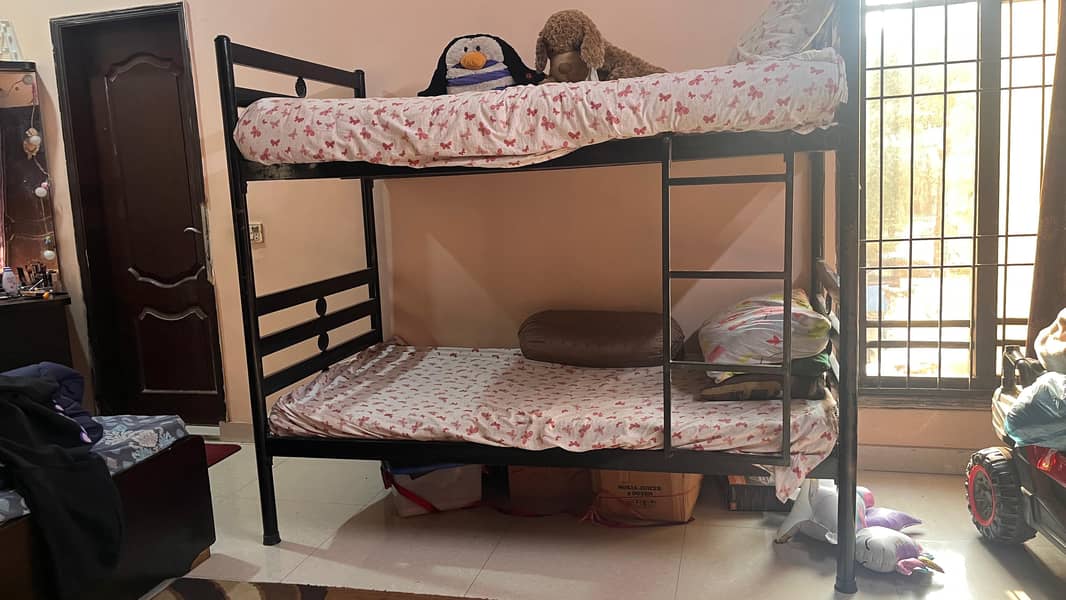 bunk bed 0